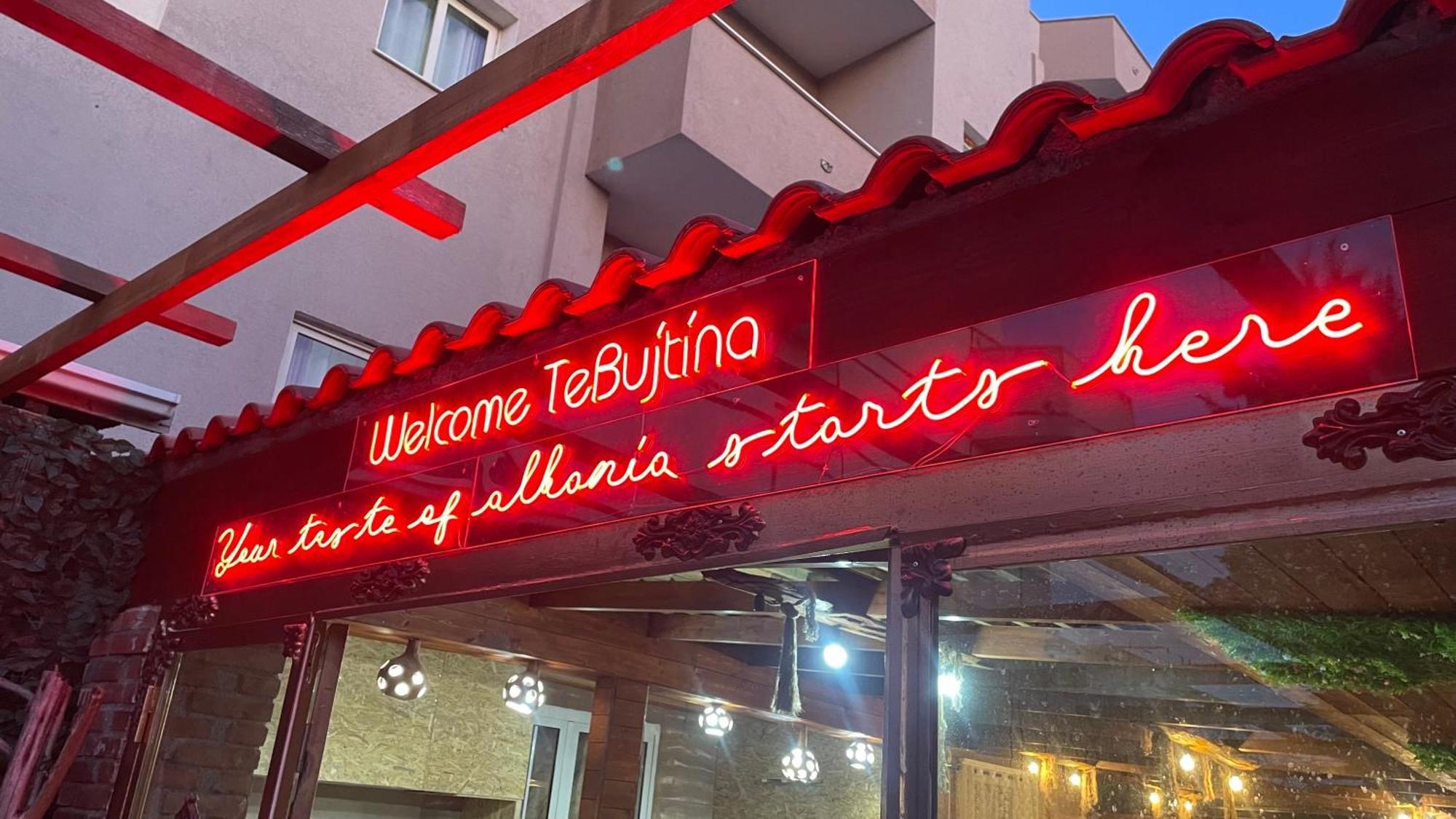 Te Bujtina Hotel- Cozy Stay With Traditional Breakfast Near Beach Golem  Exterior photo